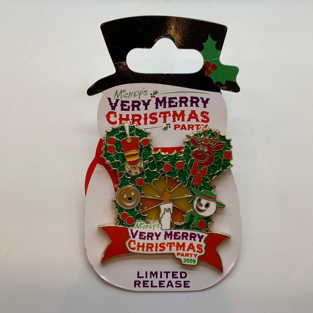 Disney Mickey's Very Merry Christmas Party 2009 Limited Release Collectible Pin